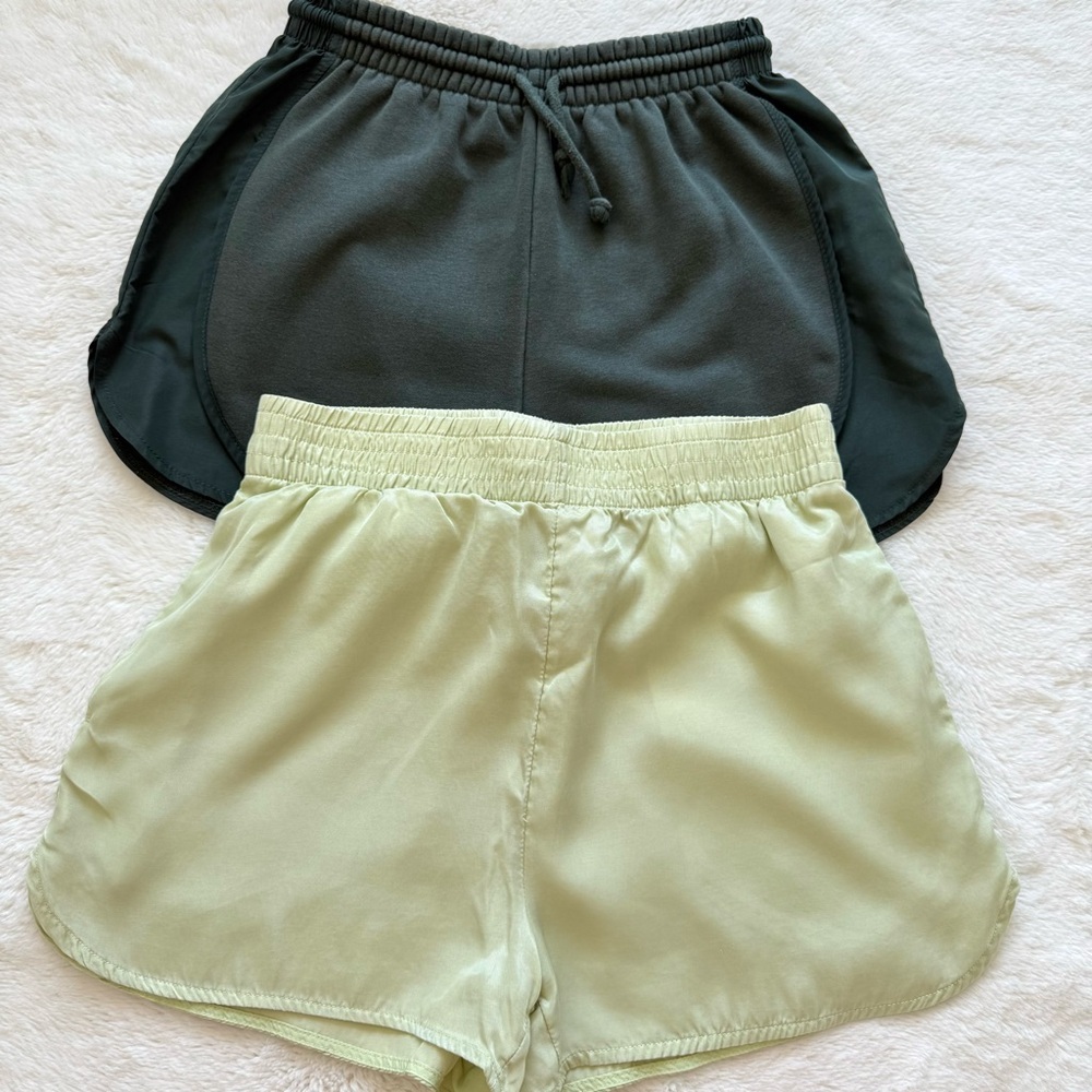Bundle of women shorts Zara/H&M size S